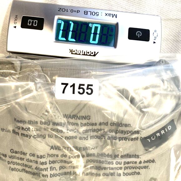 Torrid Blouse Womens Size 2X Plus Green Embroidered Floral Long Sleeve Top - Picture 11 of 14